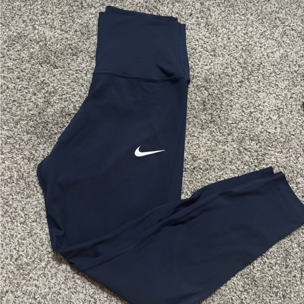 💙 Nike Women’s 7/8 Blue Leggings